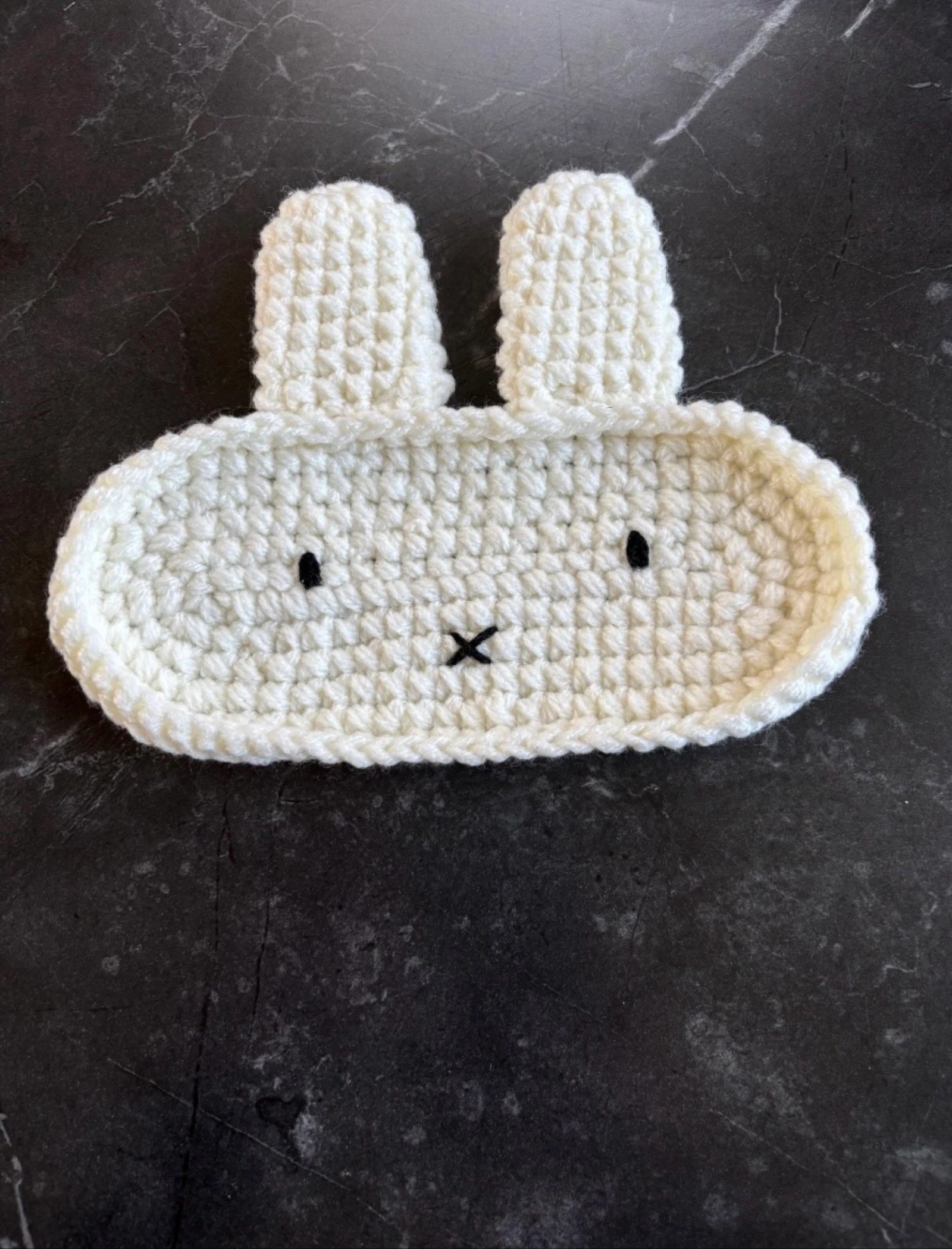 Gehaakte brillenhouder nijntje🐰 crochet 